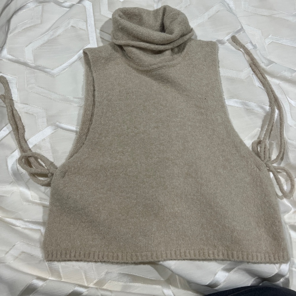Boutique Beige Side Tie Turtleneck